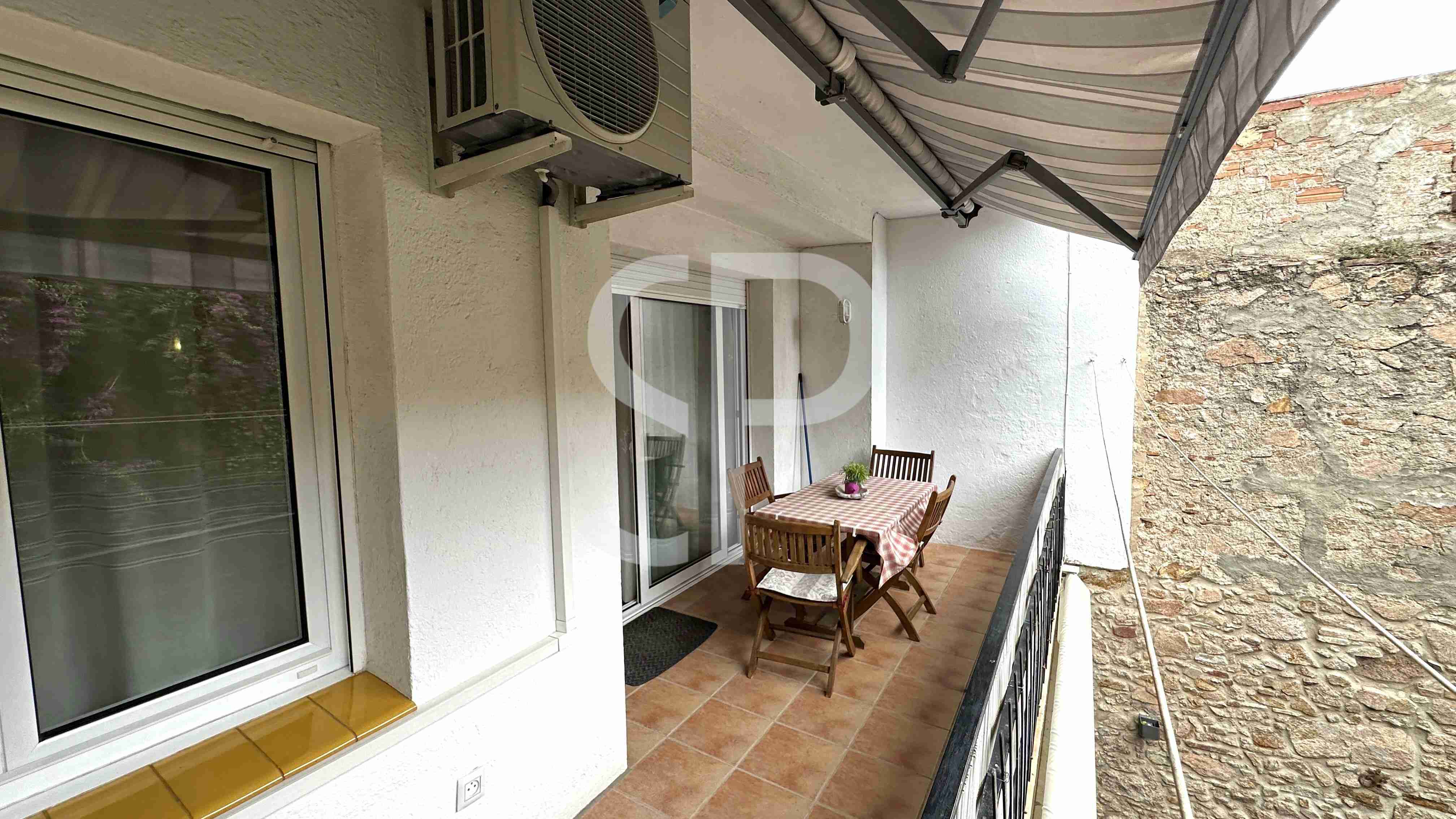 11 Nou de Garrofers, 17220, 3 Habitacions Habitacions,1 BathroomBanys,Pis / Apartament,Venda,Nou de Garrofers,Nou de Garrofers,1085